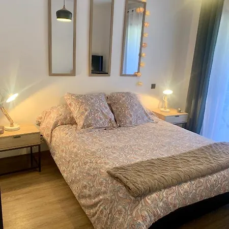 Cosy, Grande Terrasse Et Parking Apartamento